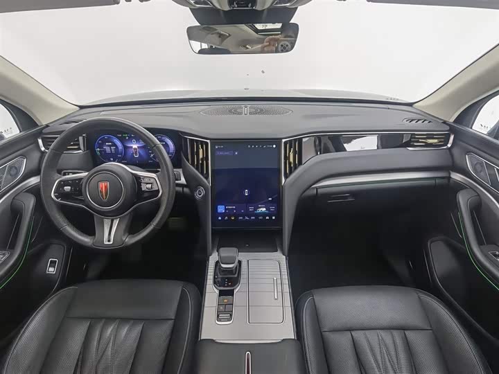 Фото 5 - Hongqi HS7 Hybrid