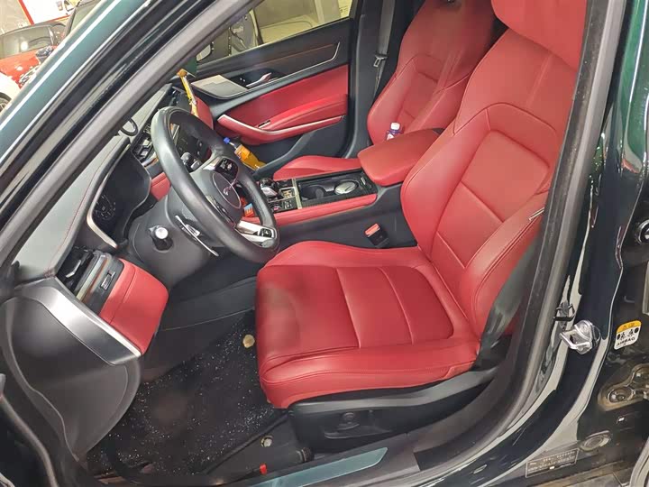 Фото 7 - Jaguar XF L