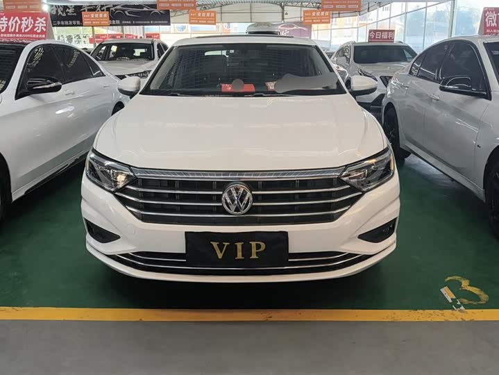 Фото 2 - Volkswagen Sagitar L