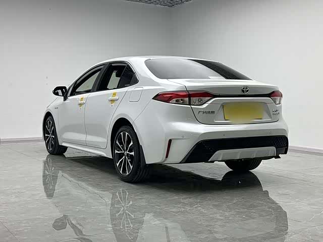 Фото 4 - Toyota Levin