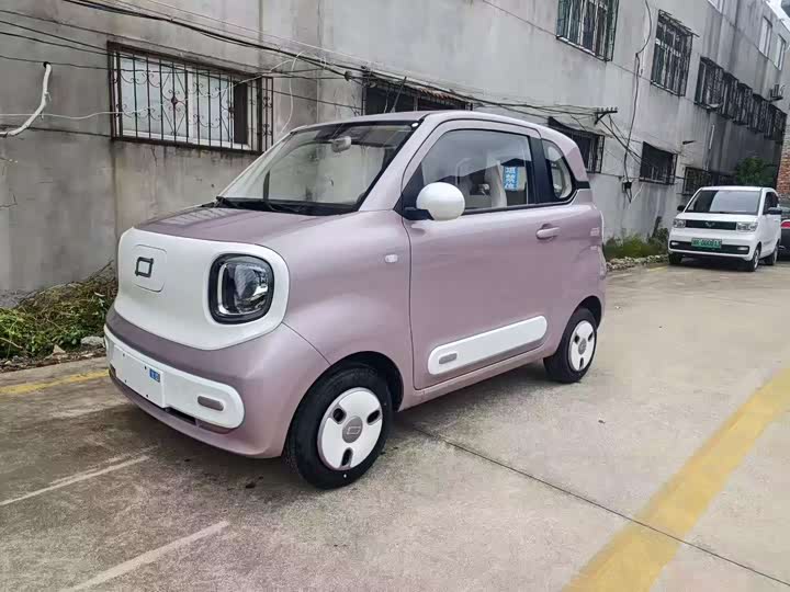 Фото 1 - Bestune Pony