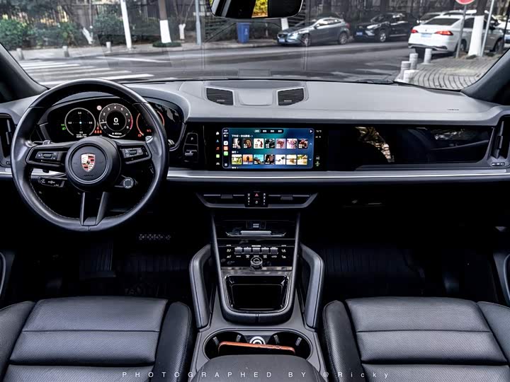 Фото 4 - Porsche Cayenne