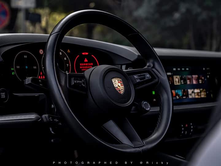 Фото 7 - Porsche Cayenne