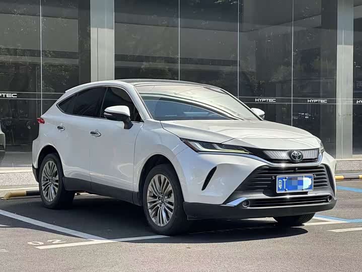 Фото 5 - Toyota Harrier