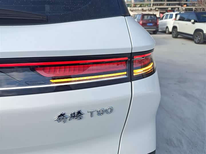 Фото 8 - Bestune T90