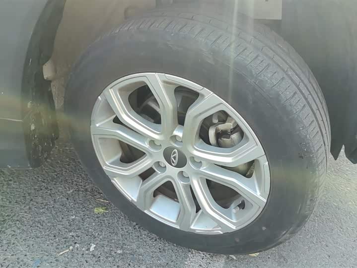 Фото 6 - Chery Tiggo 3x