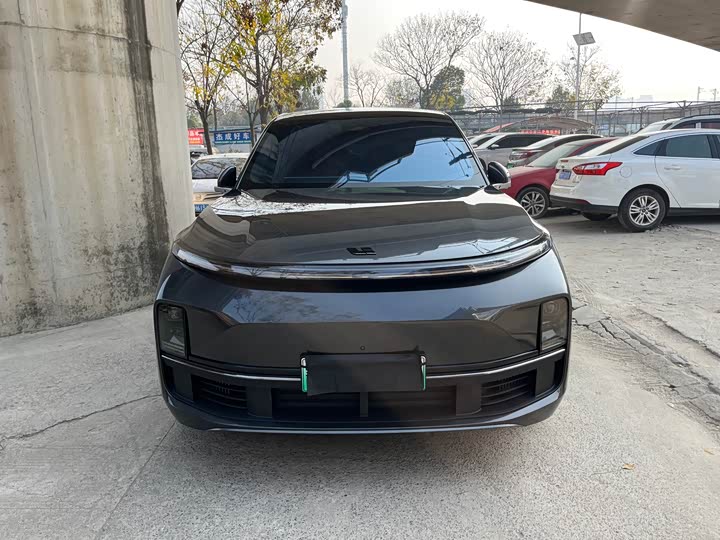 Фото 2 - LiXiang L8