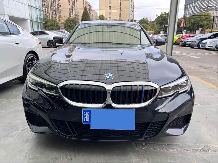 Фото 2 - BMW 3 Series