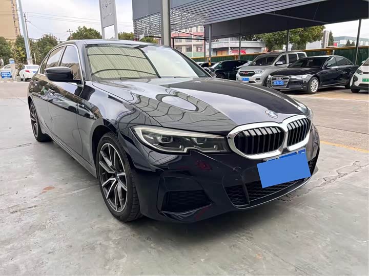 Фото 3 - BMW 3 Series