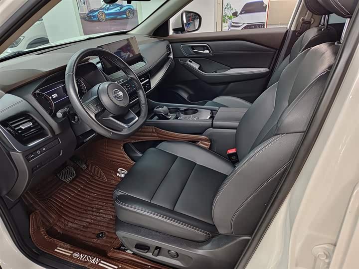 Фото 7 - Nissan X-Trail