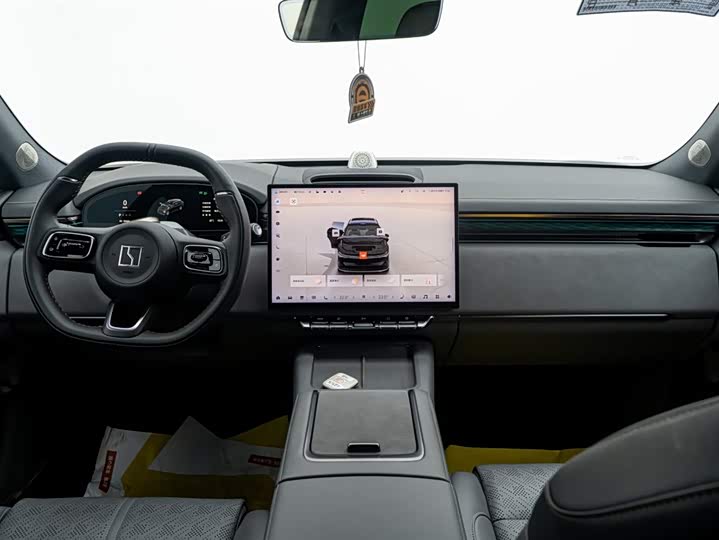 Фото 6 - Zeekr 7X