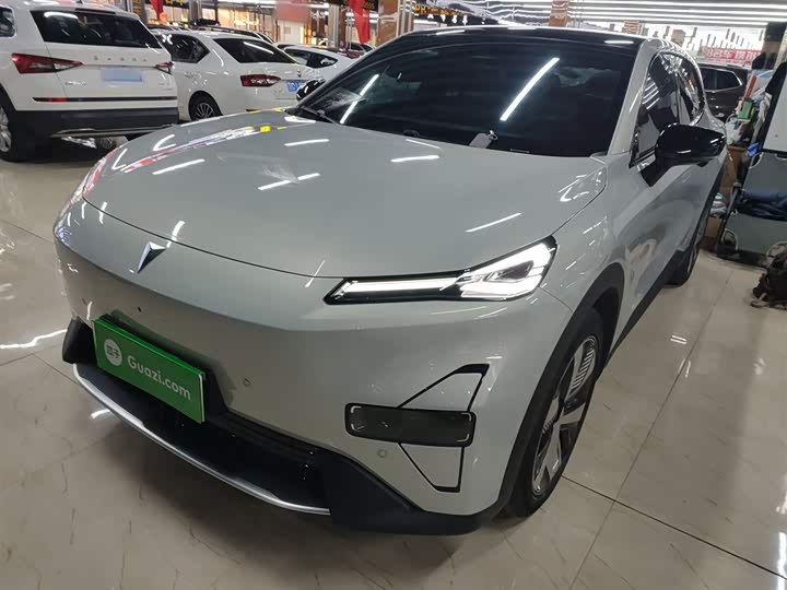 Фото 2 - Changan Deepal S05