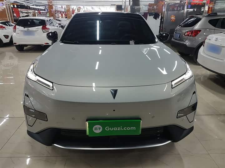 Фото 3 - Changan Deepal S05