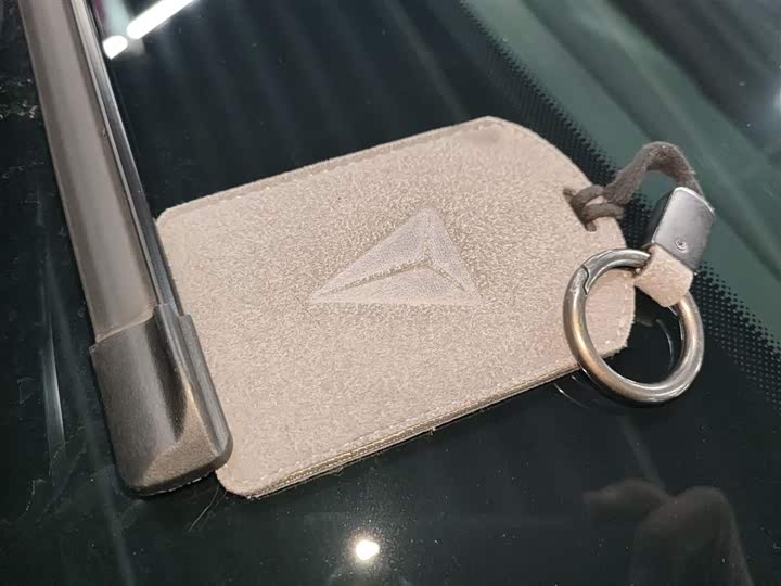 Фото 9 - Changan Deepal S05