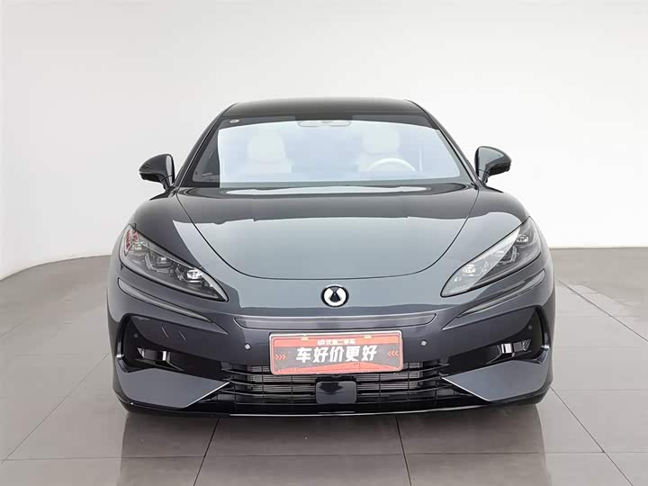 Фото 3 - Denza Z9