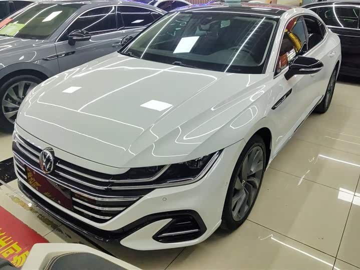 Фото 1 - Volkswagen CC