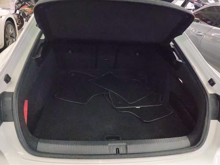 Фото 4 - Volkswagen CC