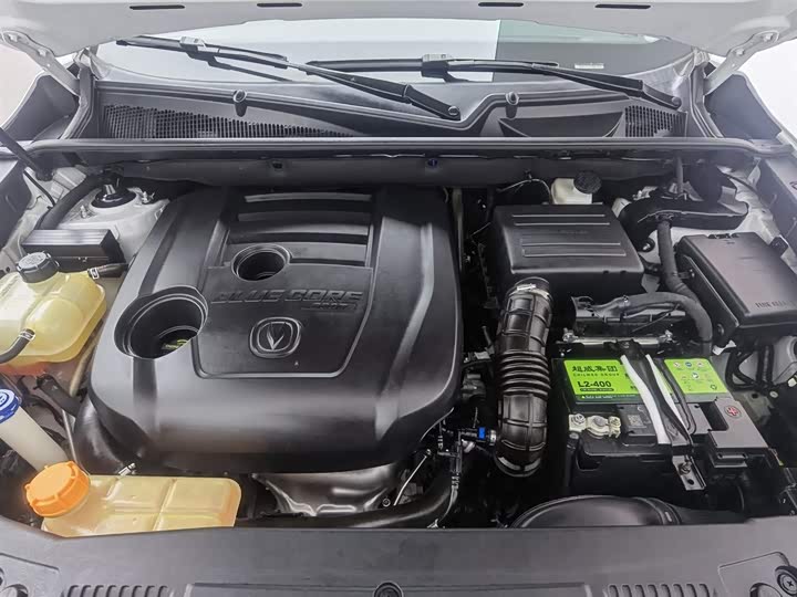 Фото 6 - Changan CS75