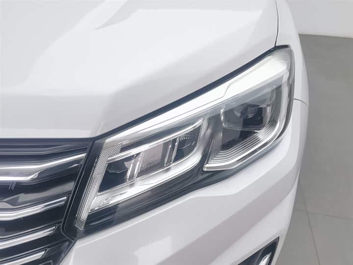 Фото 7 - Changan CS75