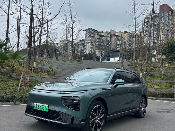 Фото 1 - XPeng G9