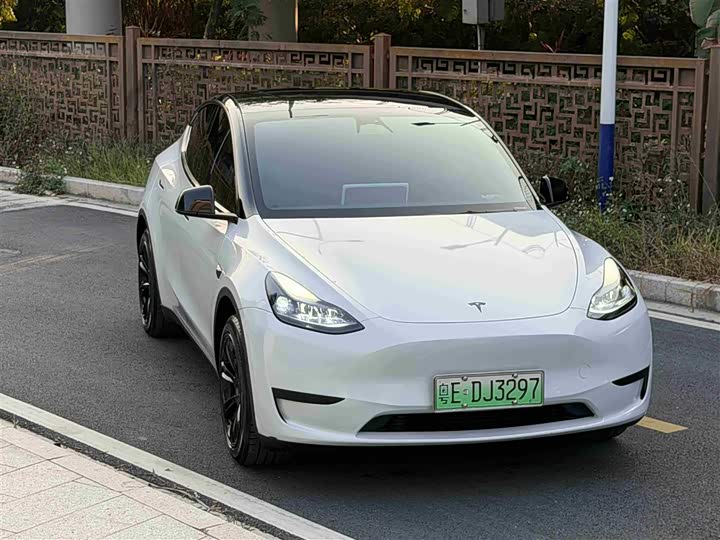 Фото 5 - Tesla Model Y