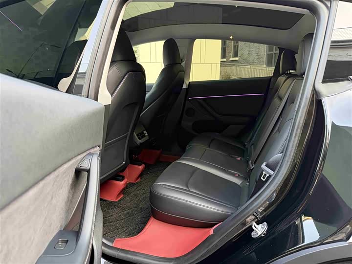 Фото 7 - Tesla Model Y