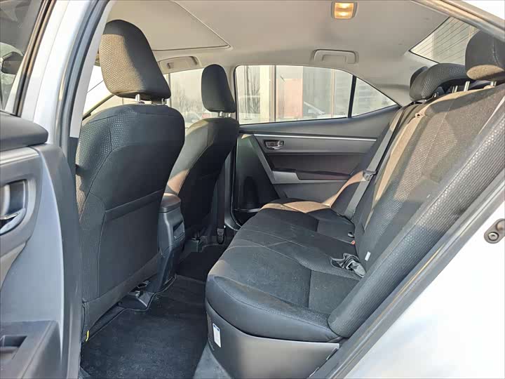 Фото 8 - Toyota Corolla Hybrid