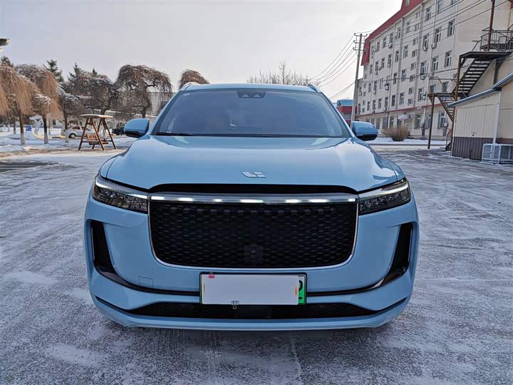 Фото 4 - LiXiang One