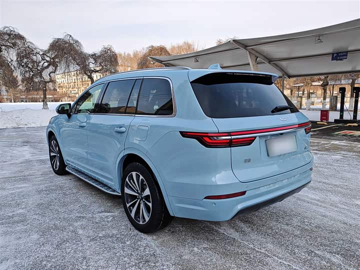 Фото 6 - LiXiang One