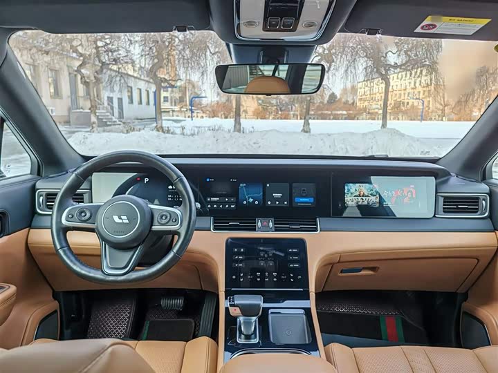 Фото 9 - LiXiang One