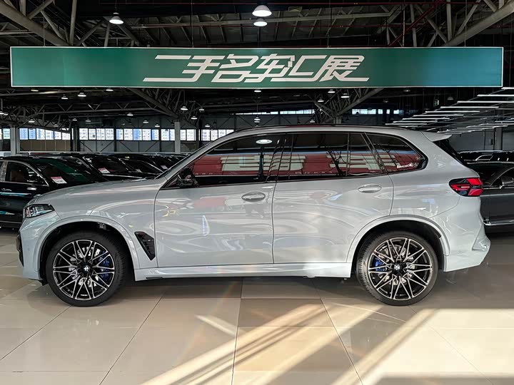 Фото 3 - BMW X5 M