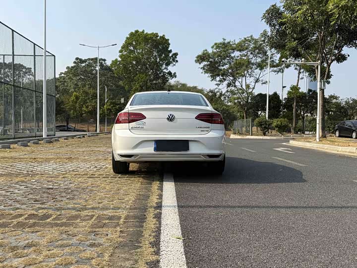 Фото 6 - Volkswagen Lamando L