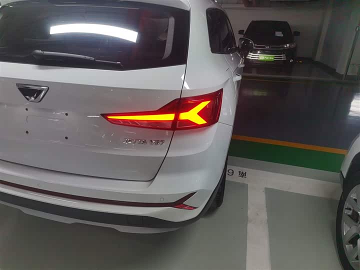 Фото 8 - Jetta VS7