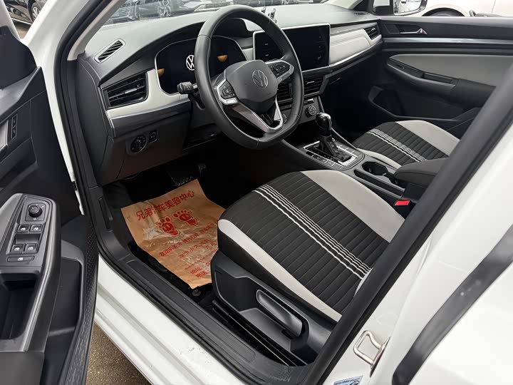 Фото 4 - Volkswagen Bora