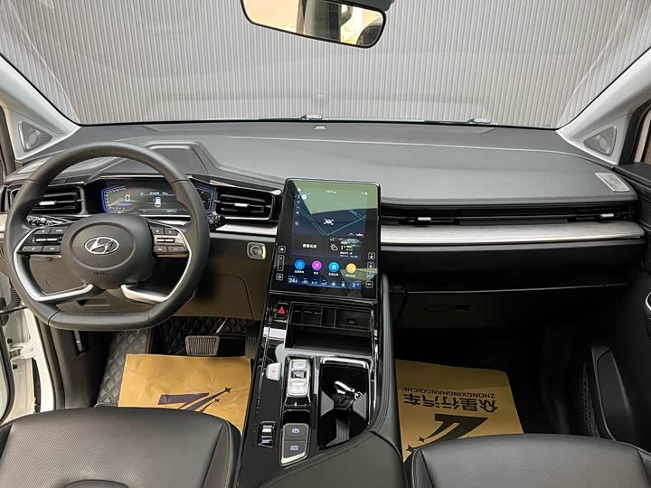 Фото 5 - Hyundai Custo