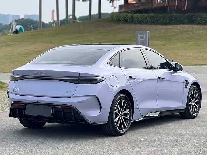 Фото 4 - BYD Seal