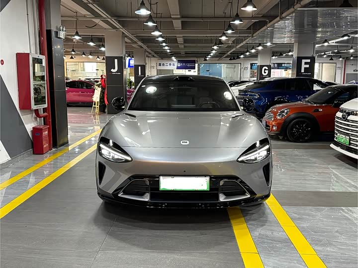 Фото 2 - Xiaomi YU7