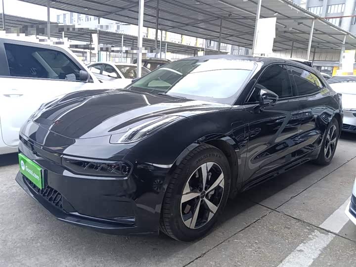 Фото 1 - Zeekr 001