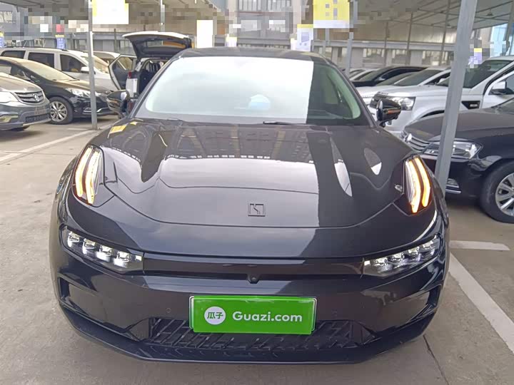 Фото 3 - Zeekr 001