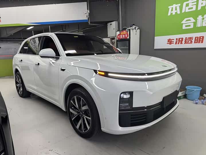 Фото 2 - LiXiang L7