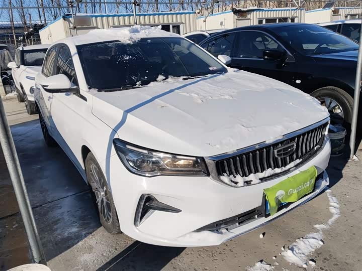 Фото 4 - Geely Emgrand