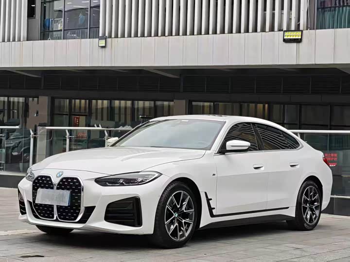 Фото 1 - BMW 4 Series