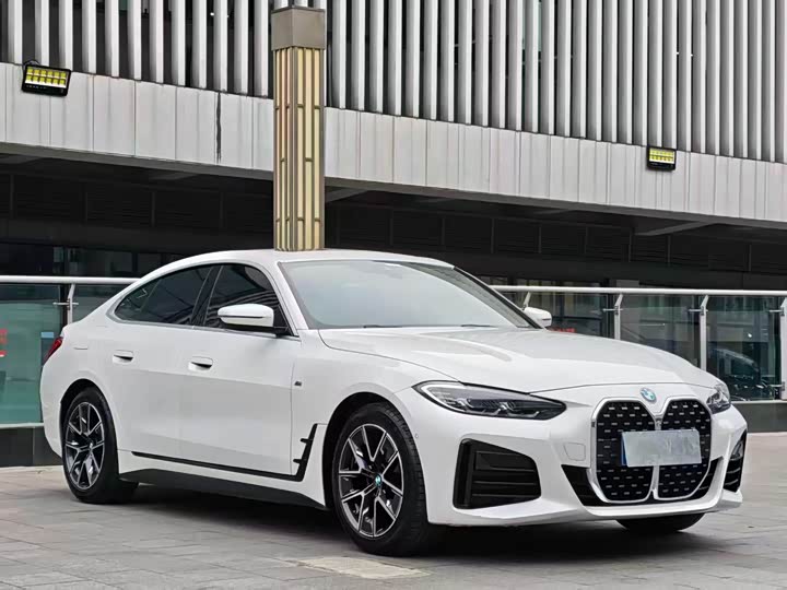 Фото 2 - BMW 4 Series