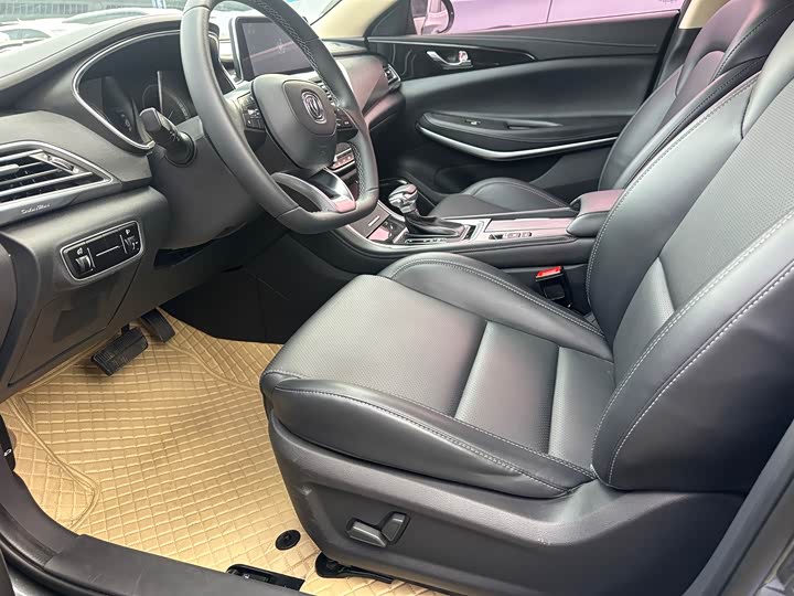 Фото 6 - Changan Raeton CC