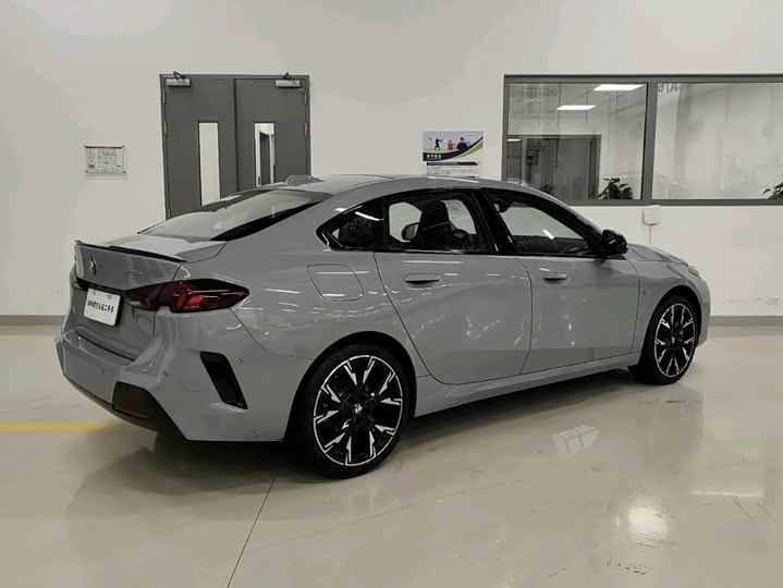 Фото 5 - BMW 2 Series