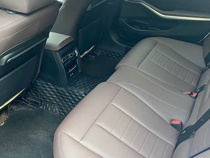 Фото 6 - BMW 3 Series