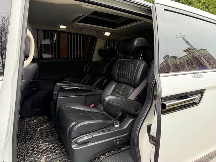 Фото 7 - Honda Elysion