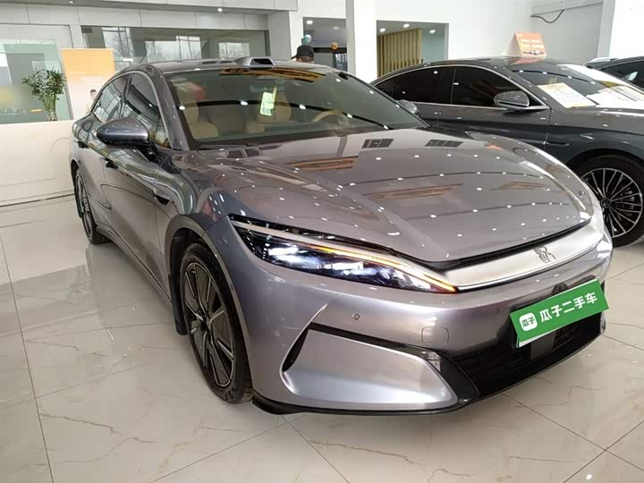 Фото 4 - BYD Han L