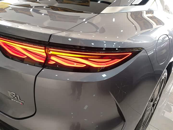 Фото 8 - BYD Han L