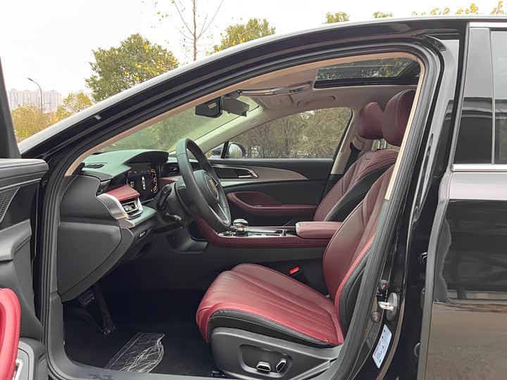 Фото 8 - Hongqi H5